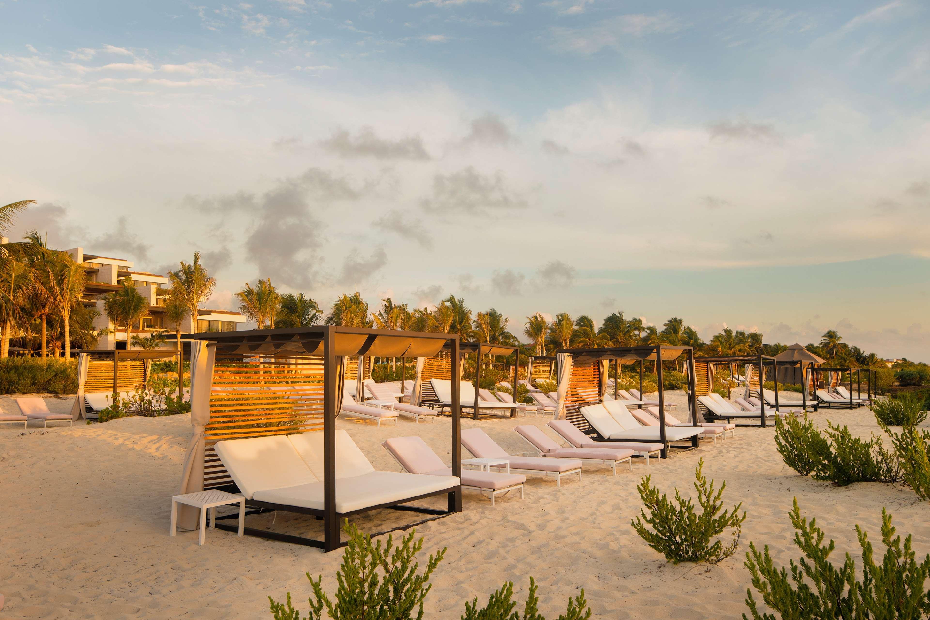 Atelier Playa Mujeres (Adults Only) Hotel Cancun Exterior photo Beach at the Grand at Moon Palace